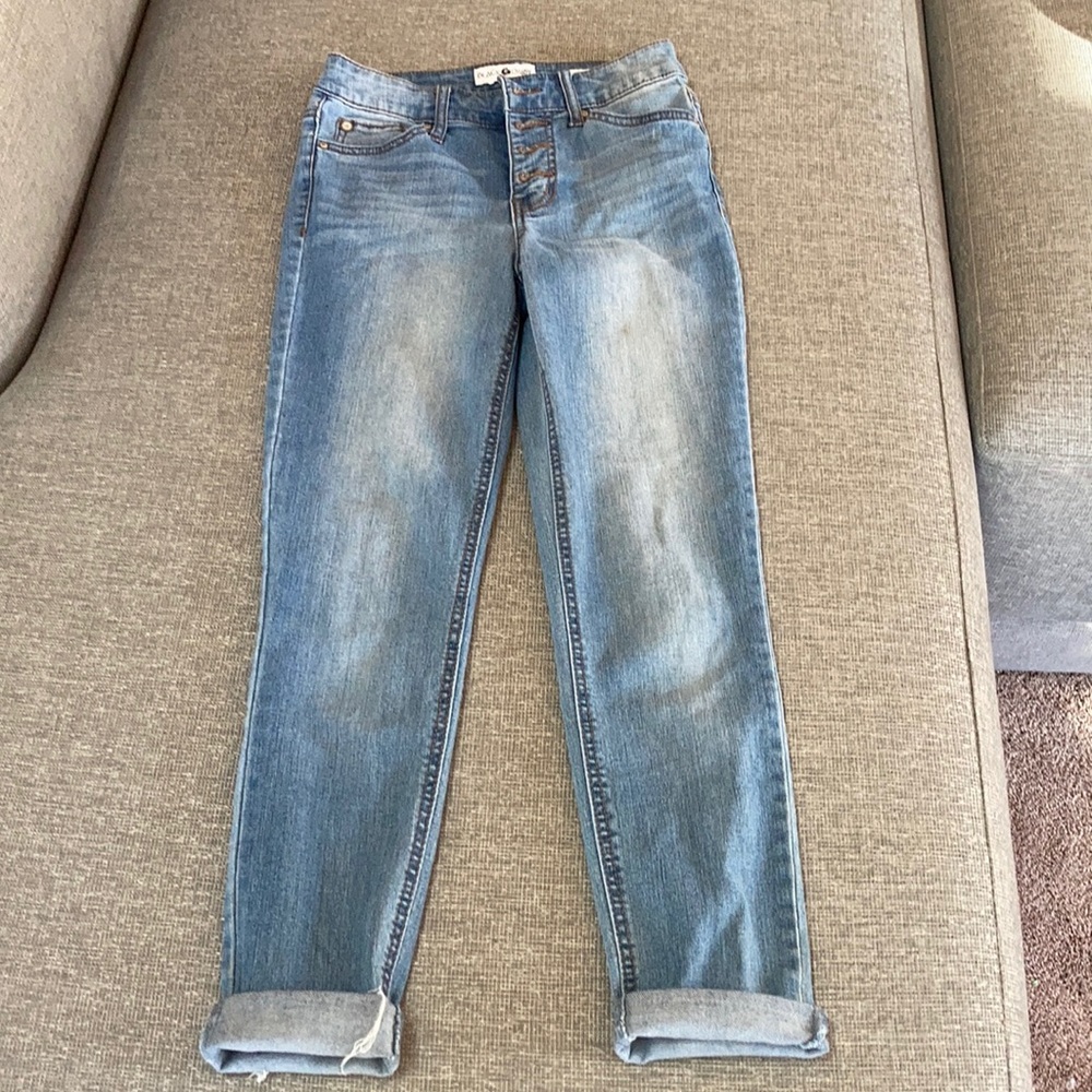 Black Daisy jeans